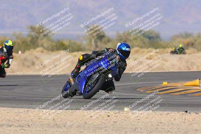 media/Dec-15-2023-Apex Assassins (Fri) [[91f19fb1c7]]/Trackday 2/Session 2 (Turn 4)/
